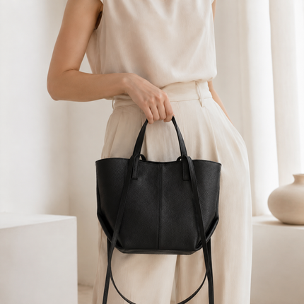 Czarna torebka shopper Laura Biaggi z kosmetyczką